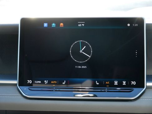 New 2026 Volkswagen Tiguan SE R-Line AWD/4WD image 7