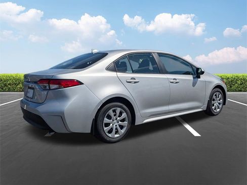 New 2026 Toyota Corolla LE FWD image 4