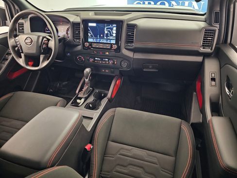 Used 2024 Nissan Frontier PRO-4X w/ Off-Road Protection Package image 19