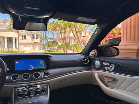 Used 2018 Mercedes-Benz E 63 AMG S image 13