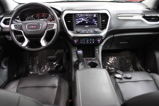 Used 2017 GMC Acadia SLT AWD/4WD image 2