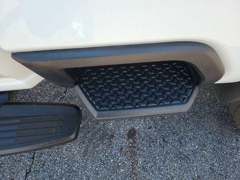 Used 2024 Chevrolet Silverado 3500 W/T AWD/4WD image 29