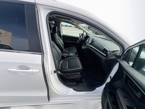 Used 2025 Honda Odyssey Touring image 30