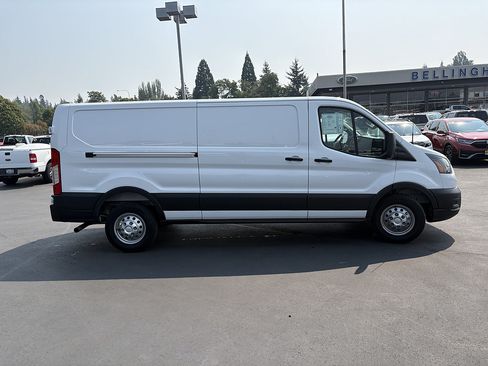 Used 2025 Ford Transit 150 Low Roof AWD w/ Load Area Protection Package image 4