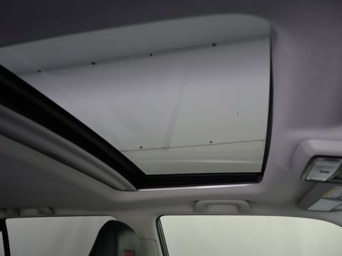 Used 2023 Toyota 4Runner TRD Off-Road Premium w/ Moonroof Package AWD/4WD image 3