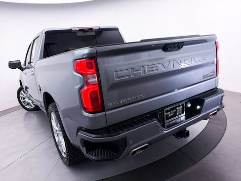 Used 2023 Chevrolet Silverado 1500 High Country w/ Technology Package AWD/4WD image 6