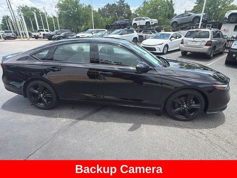 Used 2024 Honda Accord Sport image 7