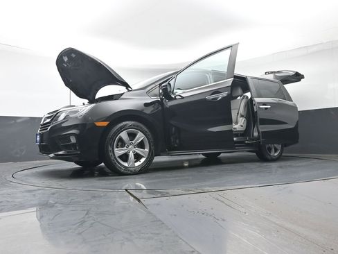 Used 2018 Honda Odyssey EX-L image 47