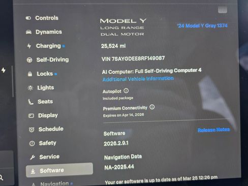 Used 2024 Tesla Model Y Long Range image 18