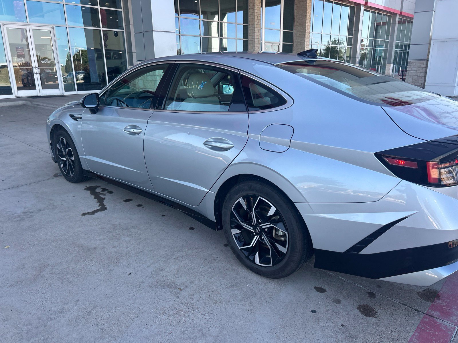 Used 2024 Hyundai Sonata SEL FWD image 12