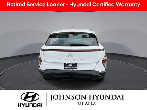 Certified 2025 Hyundai Kona SE AWD/4WD image 8