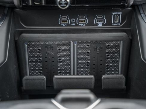 New 2026 RAM 1500 Laramie AWD/4WD image 28