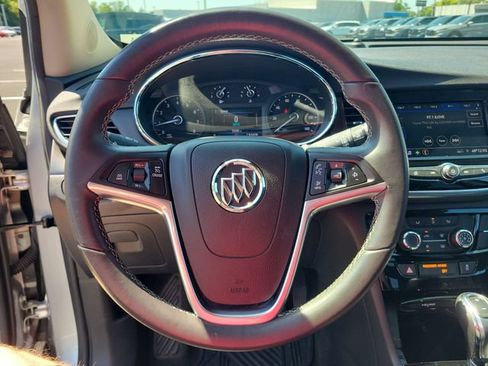 Used 2022 Buick Encore Preferred w/ Safety Package AWD/4WD image 30
