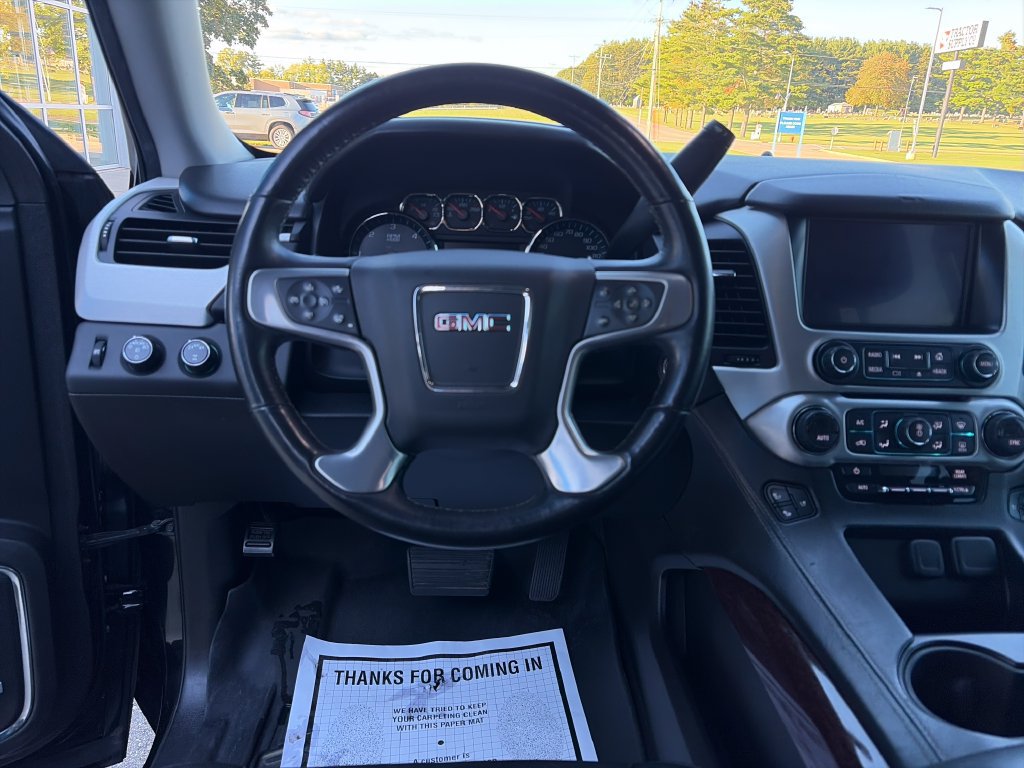 Used 2017 GMC Yukon SLT w/ Open Road Package AWD/4WD image 13