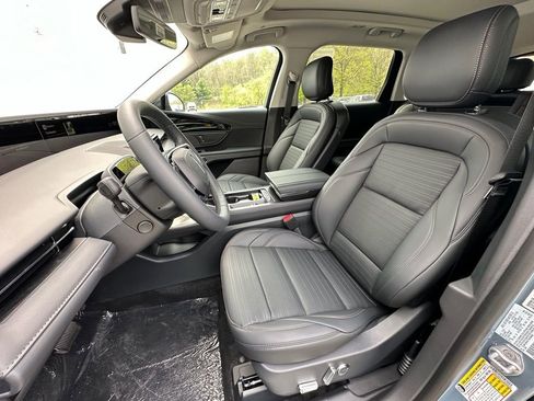 New 2026 Lincoln Nautilus Reserve AWD/4WD image 18