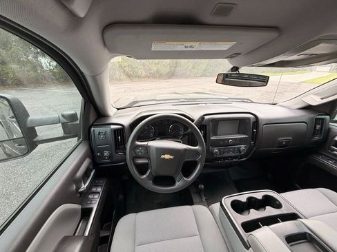 Used 2017 Chevrolet Silverado 1500 W/T AWD/4WD image 16