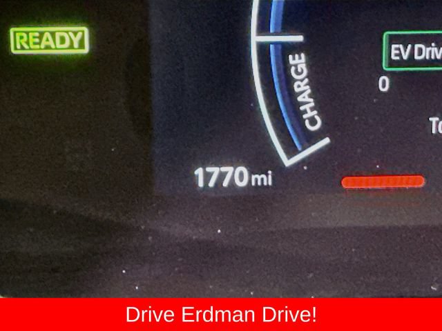 Used 2026 Toyota Camry SE FWD image 33