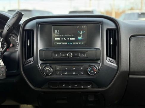 Used 2018 Chevrolet Silverado 1500 W/T image 22
