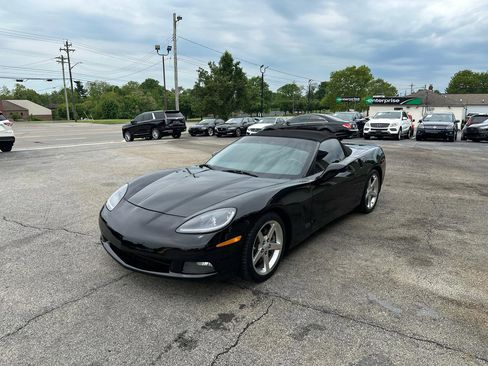 Used 2013 Chevrolet Corvette Convertible RWD image 25