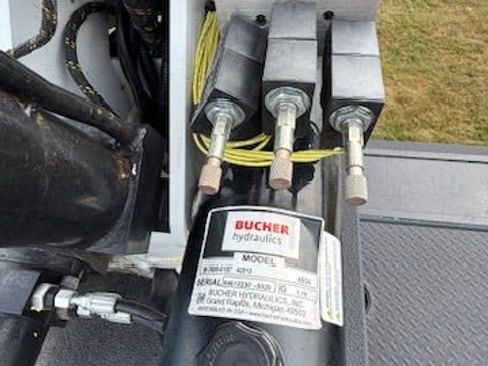 New 2025 Chevrolet Silverado 3500 W/T w/ WT Convenience Package image 29