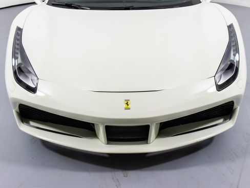 Certified 2019 Ferrari 488 Spider RWD image 14