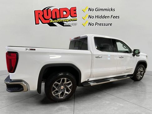Used 2022 GMC Sierra 1500 SLT AWD/4WD image 6