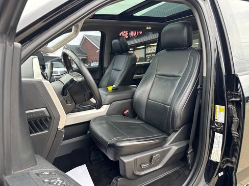 Used 2018 Ford F250 Lariat w/ Lariat Ultimate Package AWD/4WD image 2