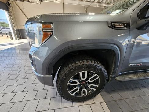 Used 2021 GMC Sierra 1500 AT4 w/ AT4 Premium Package AWD/4WD image 7