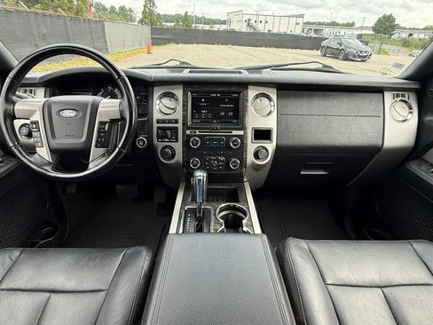 Used 2015 Ford Expedition EL Limited w/ Equipment Group 301A AWD/4WD image 3