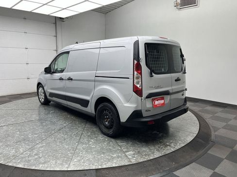 Used 2023 Ford Transit Connect XLT FWD image 2