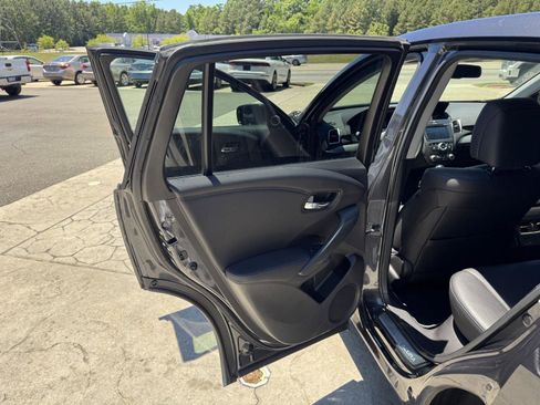 Used 2016 Acura RDX FWD w/ Technology Package image 8