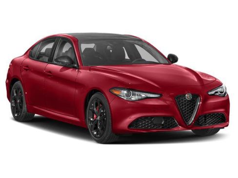Used 2022 Alfa Romeo Giulia Sprint RWD image 9
