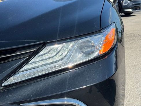 Used 2023 Toyota Camry XLE FWD image 7
