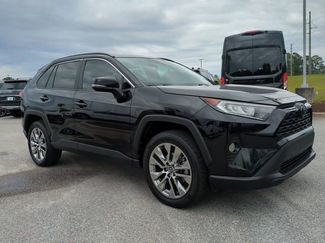 Used 2019 Toyota RAV4 XLE Premium w/ Cold Weather Package FWD video 2