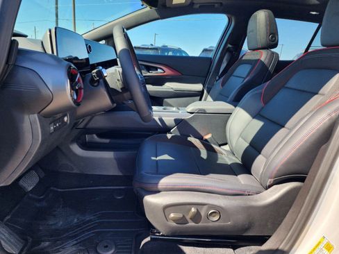 New 2025 Chevrolet Equinox EV RS w/ Active Safety Package 3 AWD/4WD image 20
