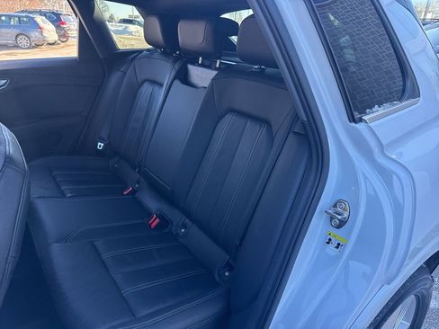 Used 2022 Audi Q4 e-tron Premium Plus image 22