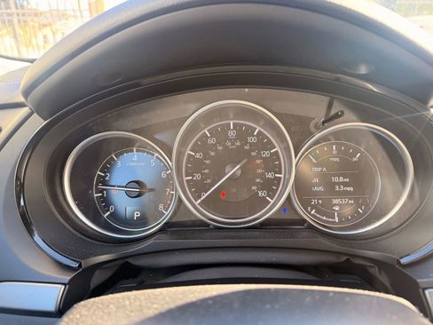 Used 2023 MAZDA CX-9 Touring image 19