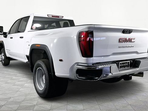 New 2026 GMC Sierra 3500 Pro w/ Convenience Package RWD image 4