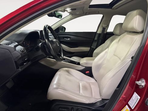 Used 2023 Honda Accord EX-L image 13