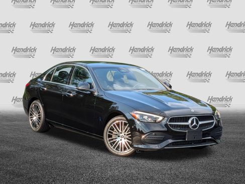 Used 2025 Mercedes-Benz C 300 Sedan image 2