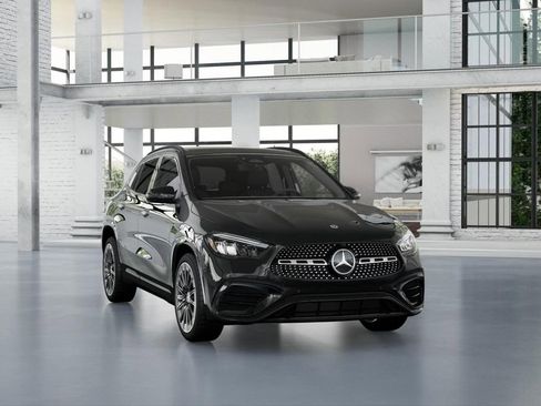 New 2026 Mercedes-Benz GLA 250 4MATIC image 9
