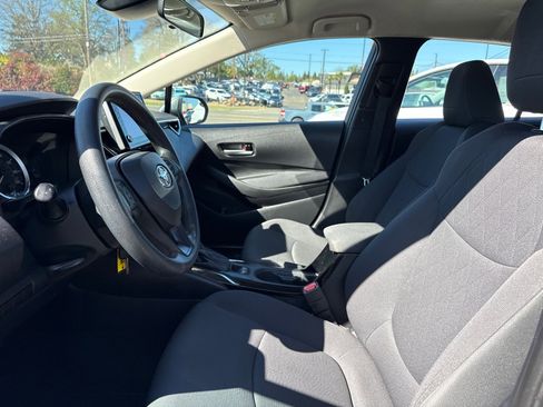 Used 2021 Toyota Corolla LE w/ Carpet Mat Package (TMS) image 12