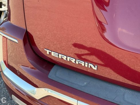 Certified 2017 GMC Terrain Denali FWD image 12