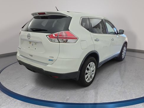 Used 2014 Nissan Rogue S image 5