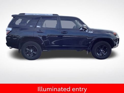 Used 2019 Toyota 4Runner SR5 Premium image 12