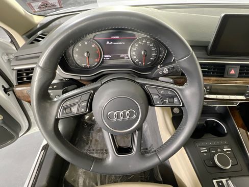 Used 2019 Audi A4 2.0T Premium w/ Convenience Package image 11