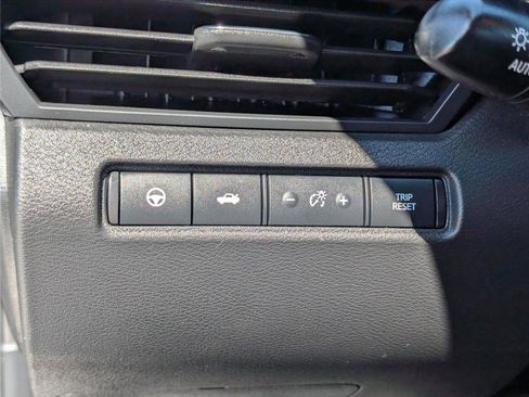 Used 2024 Nissan Altima 2.5 SL image 21