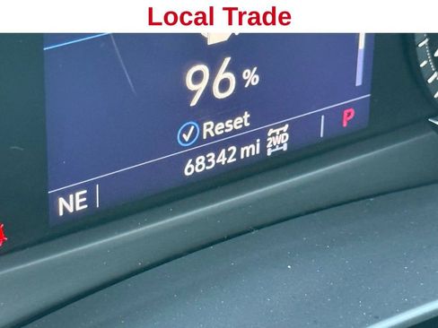 Used 2021 Cadillac XT4 Premium Luxury w/ Cold Weather Package image 3