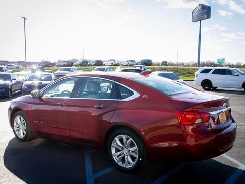 Used 2018 Chevrolet Impala LT w/ LT Convenience Package image 22