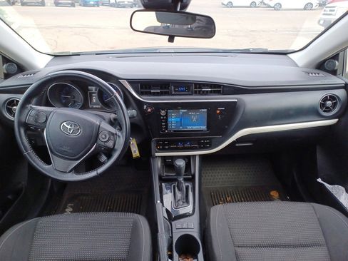 Used 2018 Toyota Corolla iM w/ All-Weather Mat Package image 8